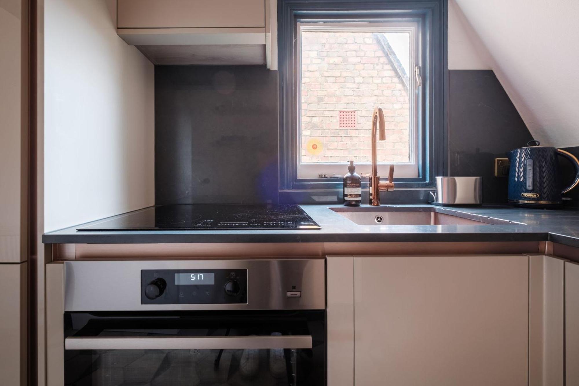 The Heart Of Notting Hill - Cityapartmentstay London Bagian luar foto
